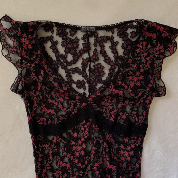 vintage floral midi dress🖤🥀 - Picture 3 of 3